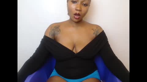 juicyxpink online show from 03.06.25