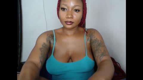 juicyxpink online show from 09.29.25