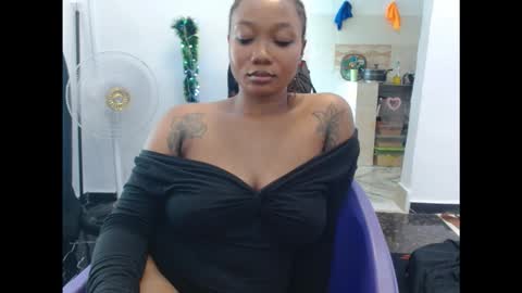 juicyxpink online show from 12.20.25