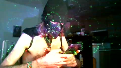 Juk3B0x77 online show from 11.23.25