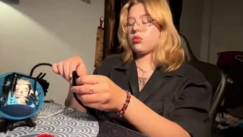 Snapshot of julenecappel chatting on 03.02.26 Elvia online show from 03.02.26