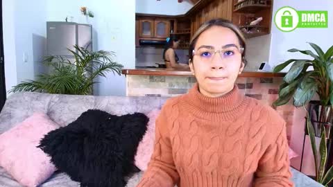 Jules and Gia online show from 03.12.26