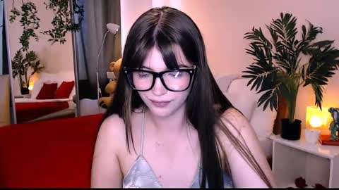 julia485262 online show from 06.12.26