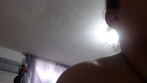 julia77_ online show from 04.11.26