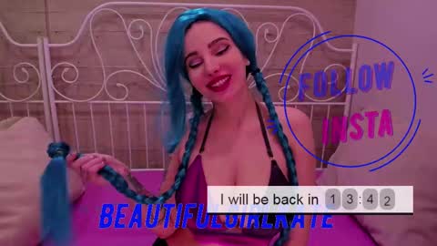 Snapshot of juliabeautiful chatting on 02.19.25 ContentMaker 1 - check my video gallery online show from 02.19.25