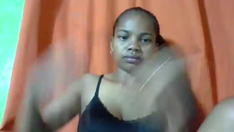 juliah02 online show from 04.14.26