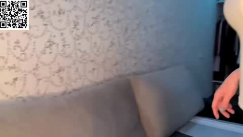 Kate online show from 05.17.26