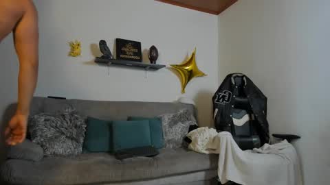 julian_wallace online show from 10.15.25