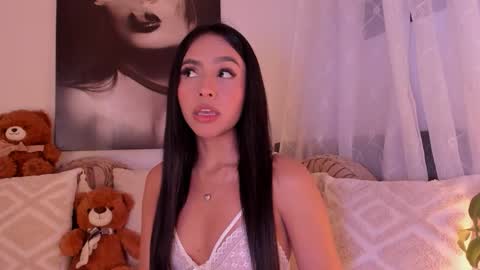 Juliana online show from 10.21.25