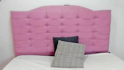 Snapshot of juliana_ls chatting on 11.26.25 Juliana online show from 11.26.25