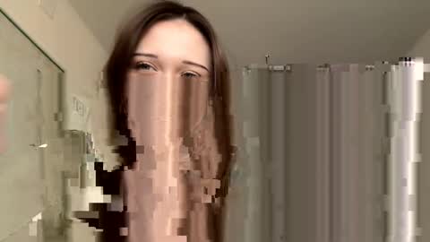 Snapshot of julianbatman chatting on 03.23.26 Kira online show from 03.23.26