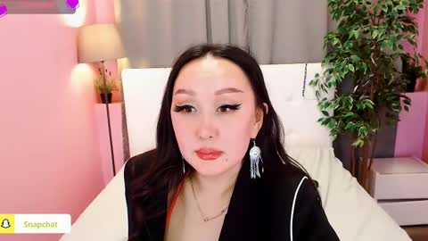 Snapshot of julianna_jamii chatting on 02.12.25 Julianna online show from 02.12.25