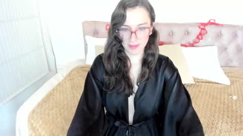 Snapshot of julianne__ chatting on 02.15.25 Julianne online show from 02.15.25
