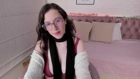Snapshot of julianne__ chatting on 02.26.25 Julianne online show from 02.26.25
