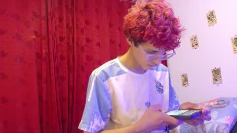 julian online show from 10.05.25