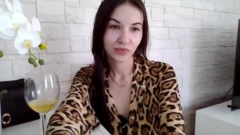 Julia online show from 03.21.26