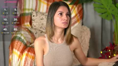 Julie online show from 11.10.25