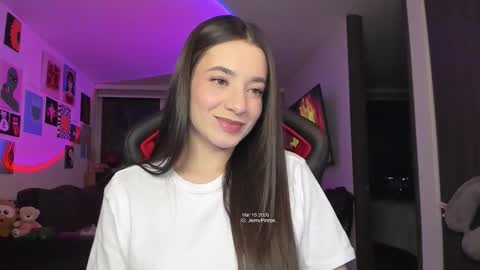 Jeimy Help me to reach 100 thumbs up online show from 03.16.26