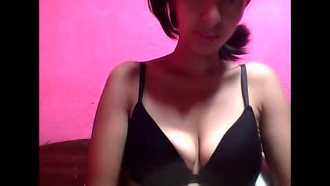 Snapshot of julie0612 chatting on 02.14.25 julie0612 online show from 02.14.25