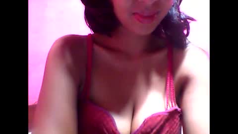 Snapshot of julie0612 chatting on 02.18.25 julie0612 online show from 02.18.25
