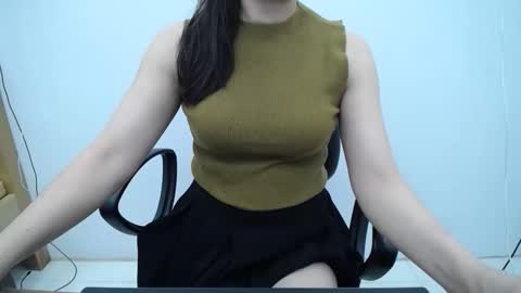 julie9x online show from 04.09.26