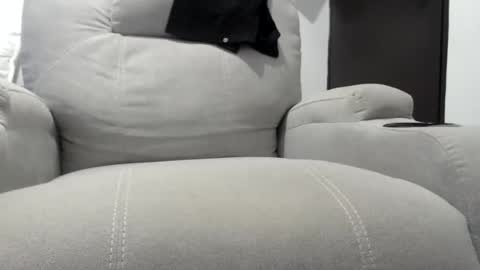 Julie bunny online show from 12.12.24