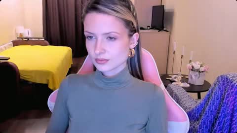 Snapshot of julie_flores chatting on 02.27.26 Julie online show from 02.27.26