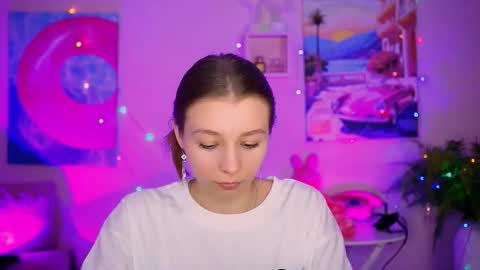 juliedaniel online show from 10.14.25