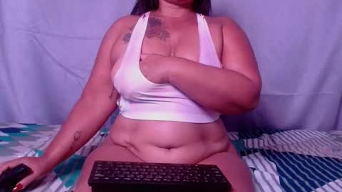 julielove1 online show from 05.12.26