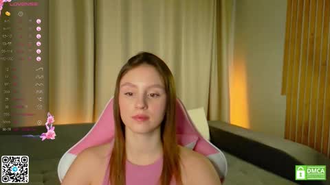 julieqt online show from 12.03.25