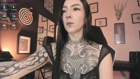 Snapshot of juliet_sourire chatting on 04.23.26 juliet_sourire online show from 04.23.26