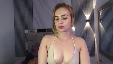 julieta__fox_ online show from 10.21.25