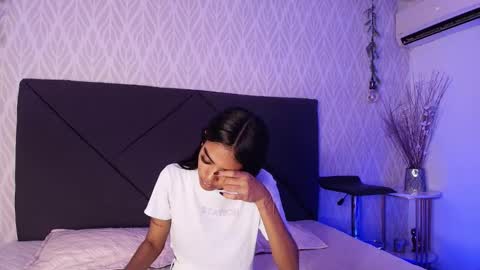 Juli online show from 02.10.26