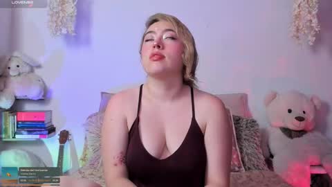 Juli  online show from 01.13.26