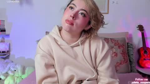 Juli  online show from 04.03.26