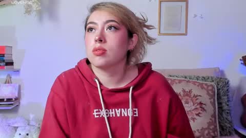 Juli  online show from 04.12.26