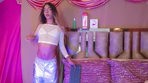 Julieta online show from 02.23.26