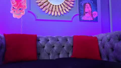  Julieta  online show from 01.22.25