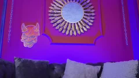  Julieta  online show from 12.04.25