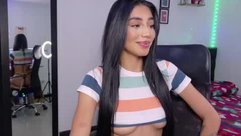 Snapshot of julietacheer chatting on 02.12.26 Julieta online show from 02.12.26