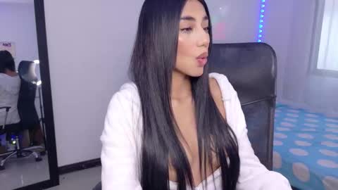 Snapshot of julietacheer chatting on 02.24.26 Julieta online show from 02.24.26