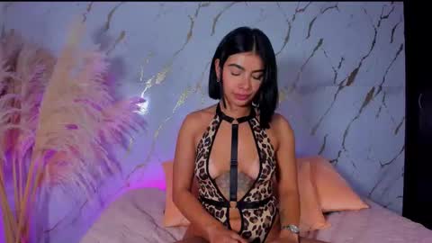 Julieth Gomez online show from 11.16.25