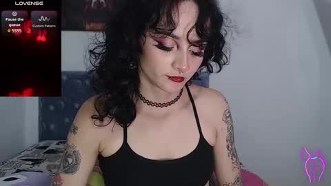 Snapshot of julietajaguar chatting on 03.01.25 Julieta Jaguar online show from 03.01.25