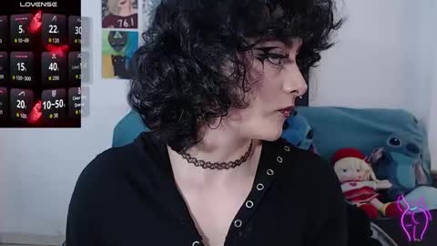 Snapshot of julietajaguar chatting on 09.27.25 Julieta Jaguar online show from 09.27.25