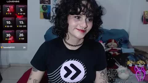 Snapshot of julietajaguar chatting on 09.30.25 Julieta Jaguar online show from 09.30.25