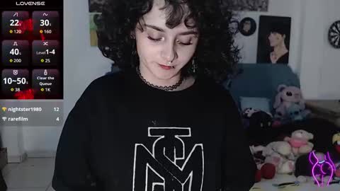 Snapshot of julietajaguar chatting on 11.20.25 Julieta Jaguar online show from 11.20.25