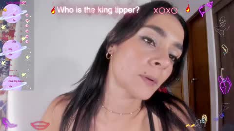 Snapshot of julietaserafelle chatting on 01.05.25 serafelle online show from 01.05.25