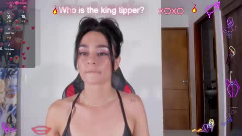 Snapshot of julietaserafelle chatting on 01.15.25 serafelle online show from 01.15.25