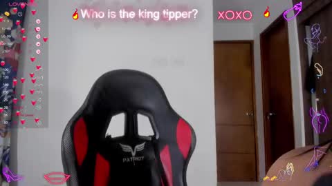 Snapshot of julietaserafelle chatting on 02.19.25 serafelle online show from 02.19.25