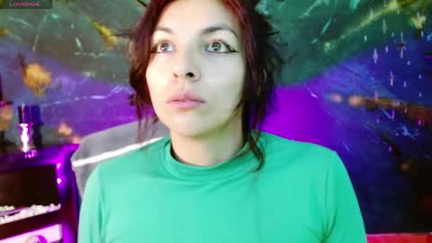 Snapshot of julieth_sex1 chatting on 05.20.26 online show from 05.20.26